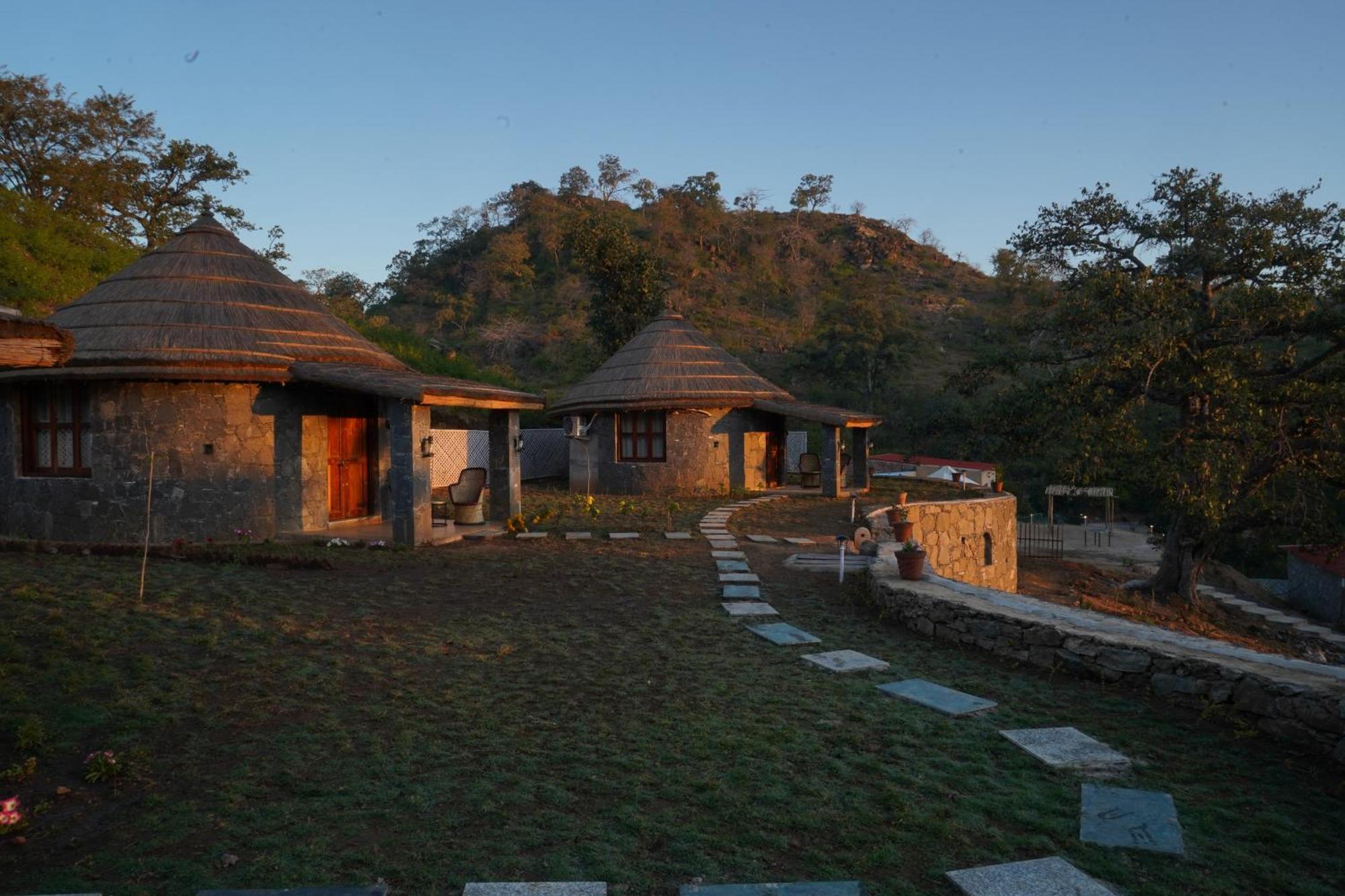 Turban Nature Wilderness , Kumbhalgarh Hotel Exterior photo